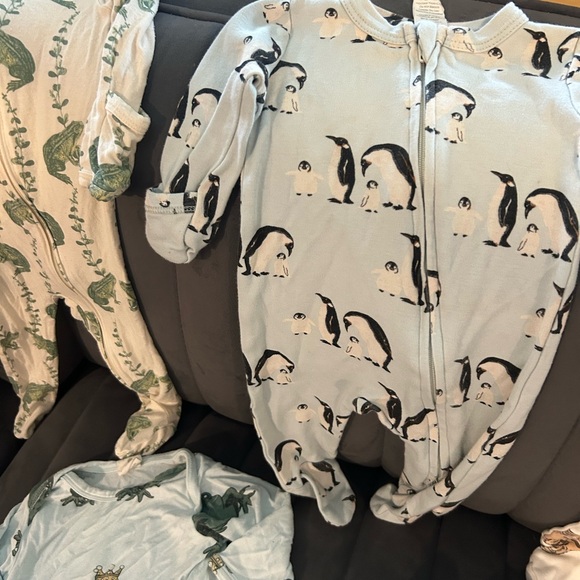 Kate Quinn 0-3 month bundle - Picture 9 of 9